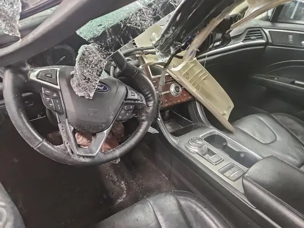 3FA6P0RU2LR182368 2020 FORD FUSION - Image 8