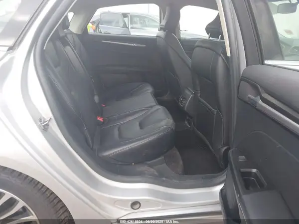3FA6P0RU3HR188204 2017 FORD FUSION - Image 8