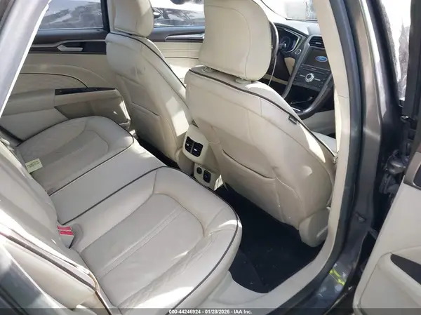3FA6P0RU3HR304095 2017 FORD FUSION - Image 8