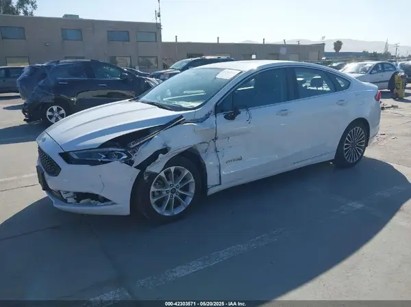 3FA6P0RU3HR323164 2017 FORD FUSION - Image 2