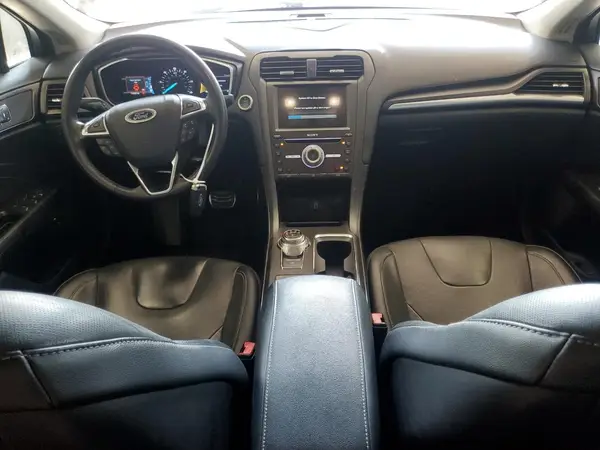 3FA6P0RU3HR374258 2017 FORD FUSION - Image 8