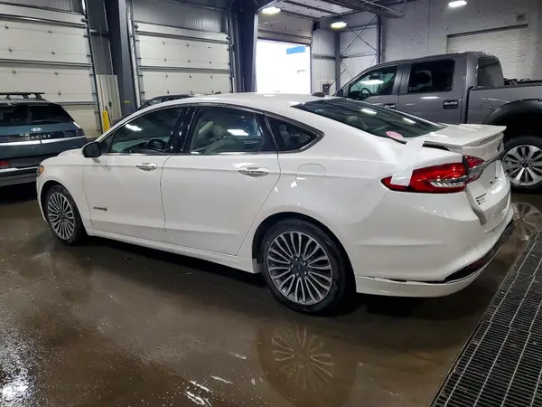 3FA6P0RU3JR120359 2018 FORD FUSION - Image 2