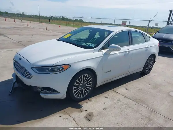 3FA6P0RU3JR124007 2018 FORD FUSION - Image 2
