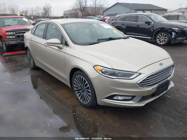 3FA6P0RU3JR132172 2018 FORD FUSION - Image 1
