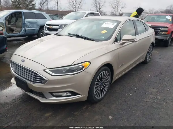 3FA6P0RU3JR132172 2018 FORD FUSION - Image 2