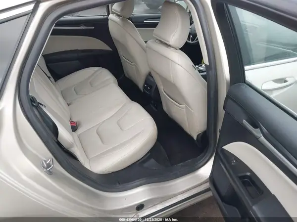 3FA6P0RU3JR132172 2018 FORD FUSION - Image 8