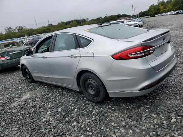 3FA6P0RU3JR177547 2018 FORD FUSION - Image 2