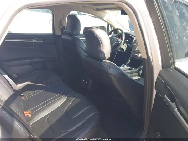 3FA6P0RU3JR184286 2018 FORD FUSION - Image 8