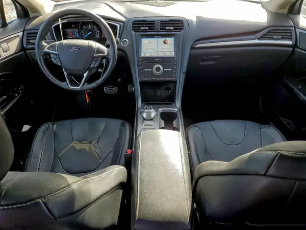 3FA6P0RU3JR206318 2018 FORD FUSION - Image 8