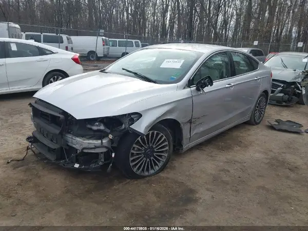 3FA6P0RU3JR214113 2018 FORD FUSION - Image 2