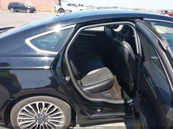 3FA6P0RU3JR248357 2018 FORD FUSION - Image 8