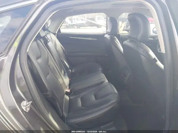 3FA6P0RU3JR273808 2018 FORD FUSION - Image 8