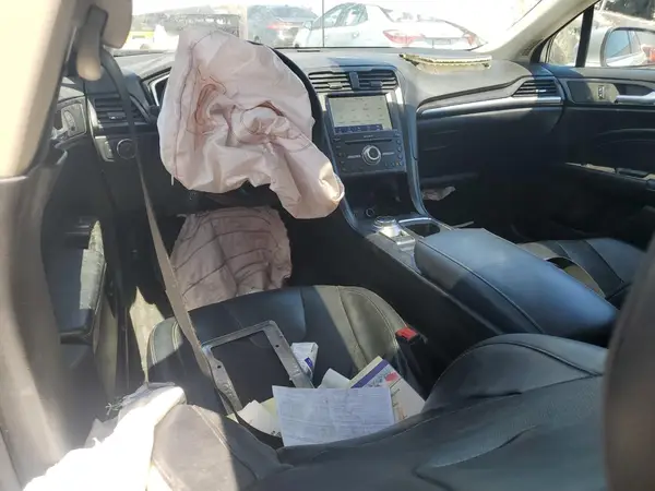 3FA6P0RU3KR105684 2019 FORD FUSION - Image 8