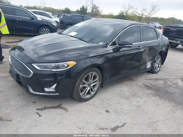 3FA6P0RU3KR105958 2019 FORD FUSION - Image 2
