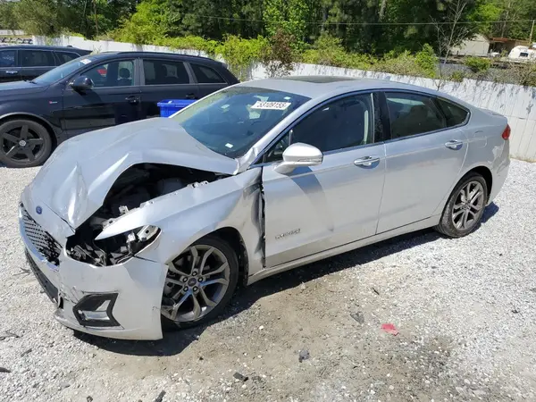 3FA6P0RU3KR118631 2019 FORD FUSION - Image 1