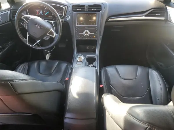 3FA6P0RU3KR140046 2019 FORD FUSION - Image 8