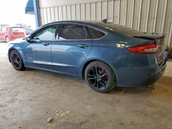 3FA6P0RU3KR165447 2019 FORD FUSION - Image 2