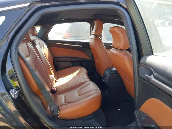 3FA6P0RU3KR207003 2019 FORD FUSION - Image 8