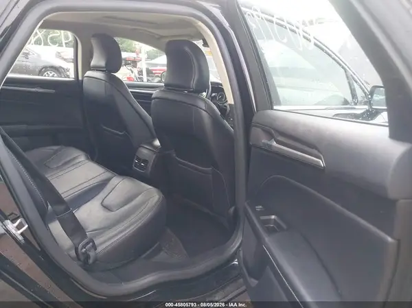3FA6P0RU3KR235609 2019 FORD FUSION - Image 8