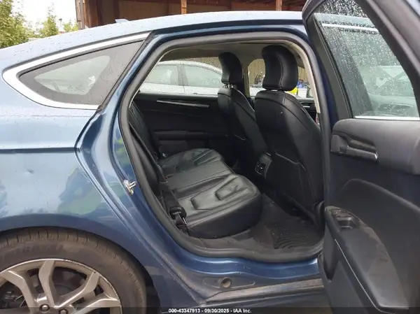 3FA6P0RU3KR262664 2019 FORD FUSION - Image 8