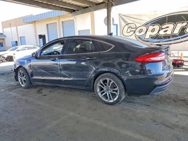 3FA6P0RU3LR182430 2020 FORD FUSION - Image 2