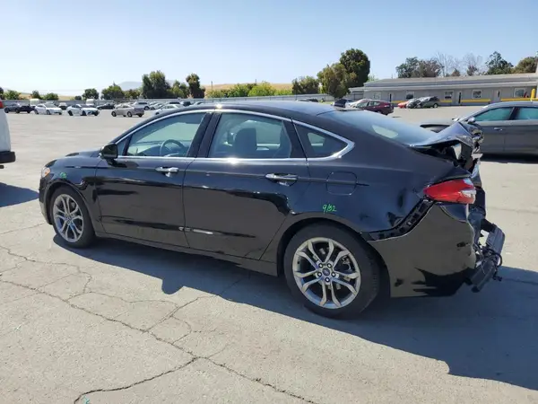 3FA6P0RU3LR231920 2020 FORD FUSION - Image 2