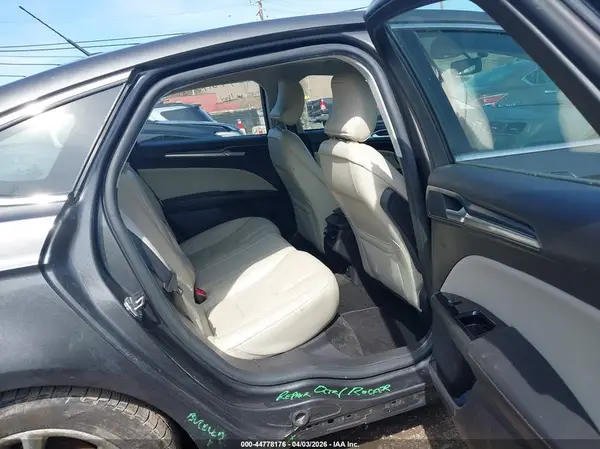 3FA6P0RU4GR164850 2016 FORD FUSION - Image 8