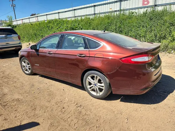 3FA6P0RU4GR194091 2016 FORD FUSION - Image 2