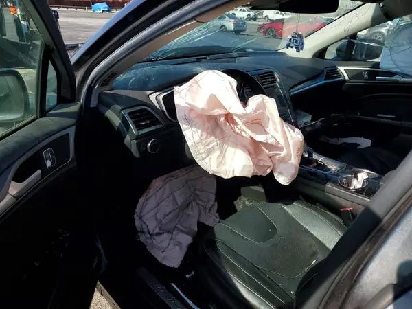 3FA6P0RU4GR281666 2016 FORD FUSION - Image 8