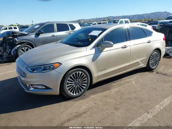 3FA6P0RU4HR110563 2017 FORD FUSION - Image 2