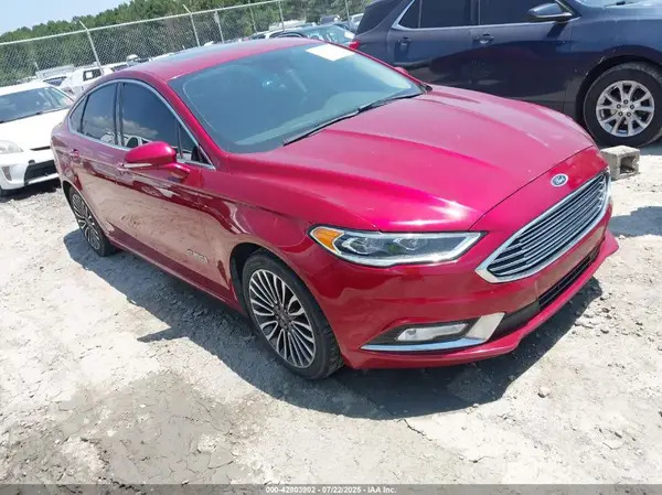 3FA6P0RU4HR121837 2017 FORD FUSION - Image 1