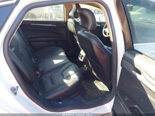 3FA6P0RU4HR232565 2017 FORD FUSION - Image 8
