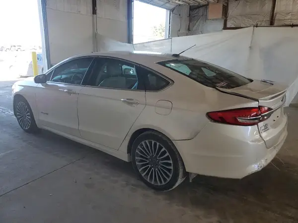 3FA6P0RU4HR267493 2017 FORD FUSION - Image 2