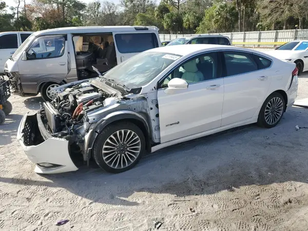 3FA6P0RU4HR383910 2017 FORD FUSION - Image 1