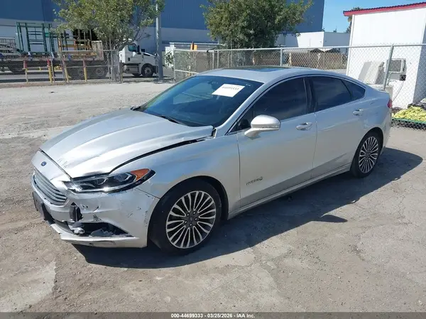 3FA6P0RU4JR102775 2018 FORD FUSION - Image 2