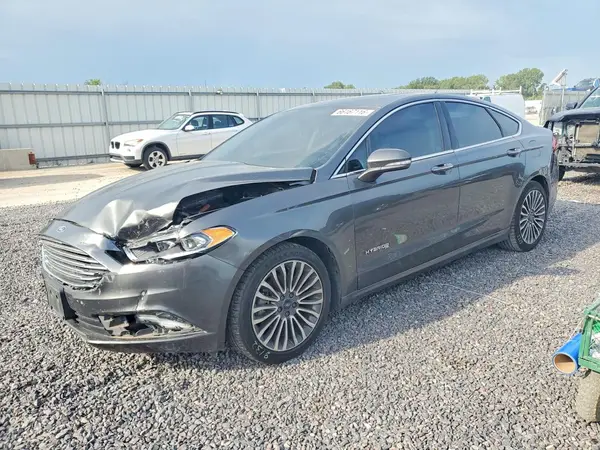 3FA6P0RU4JR103263 2018 FORD FUSION - Image 1