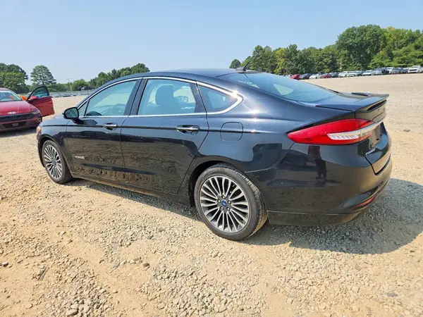 3FA6P0RU4JR140927 2018 FORD FUSION - Image 2