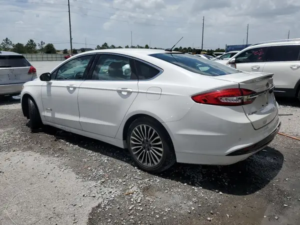 3FA6P0RU4JR151359 2018 FORD FUSION - Image 2
