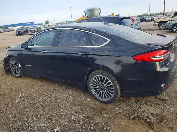 3FA6P0RU4JR215450 2018 FORD FUSION - Image 2
