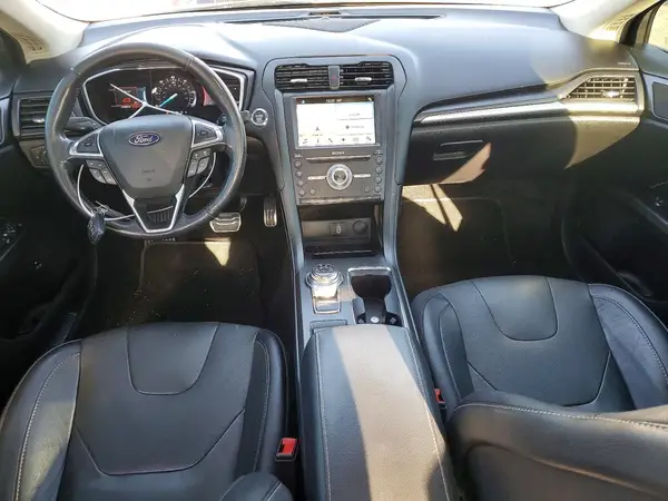 3FA6P0RU4JR218705 2018 FORD FUSION - Image 8
