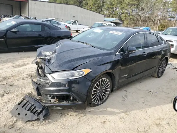 3FA6P0RU4JR269668 2018 FORD FUSION - Image 1