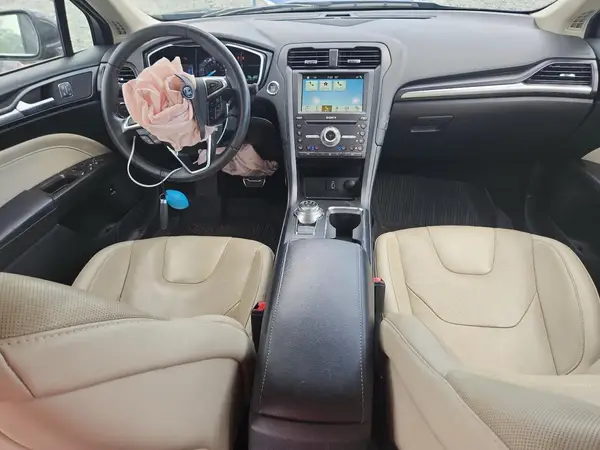3FA6P0RU4JR279701 2018 FORD FUSION - Image 8