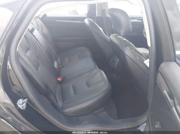 3FA6P0RU4JR280802 2018 FORD FUSION - Image 8