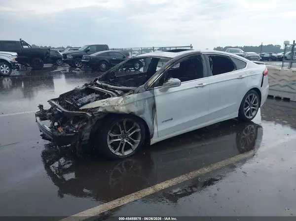 3FA6P0RU4KR106519 2019 FORD FUSION - Image 2