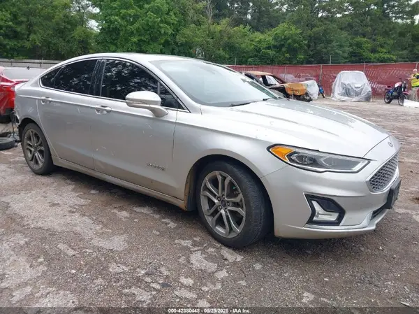 3FA6P0RU4KR117407 2019 FORD FUSION - Image 1
