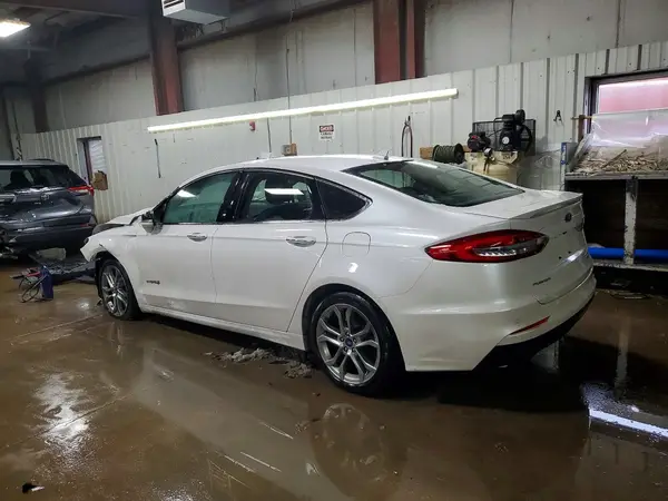 3FA6P0RU4KR119366 2019 FORD FUSION - Image 2