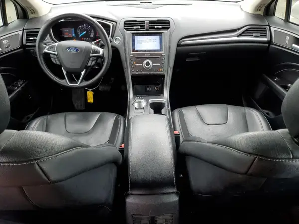 3FA6P0RU4KR135843 2019 FORD FUSION - Image 8
