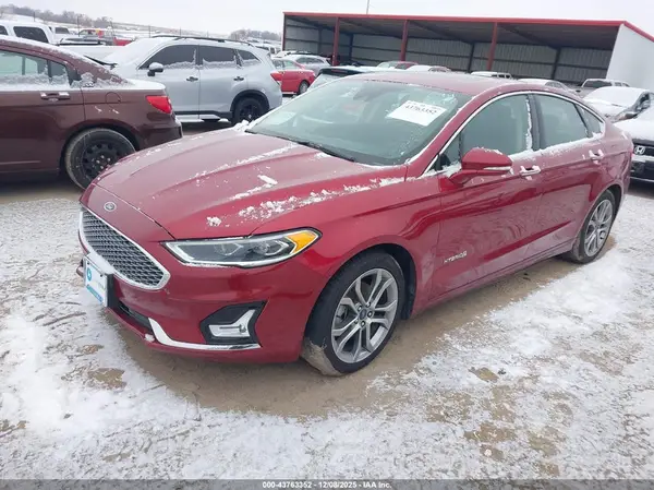 3FA6P0RU4KR137026 2019 FORD FUSION - Image 2