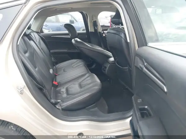 3FA6P0RU4KR144431 2019 FORD FUSION - Image 8