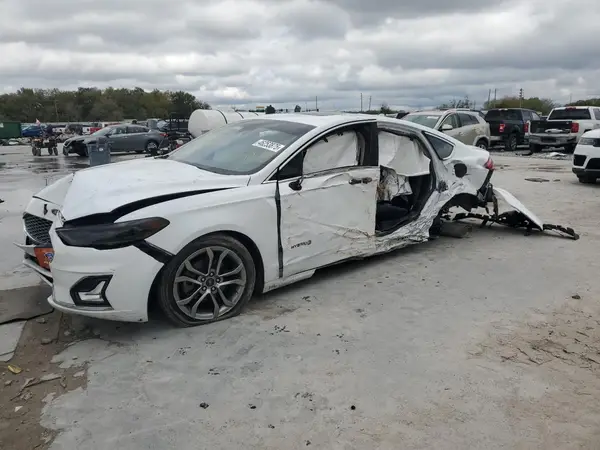 3FA6P0RU4KR155929 2019 FORD FUSION - Image 1